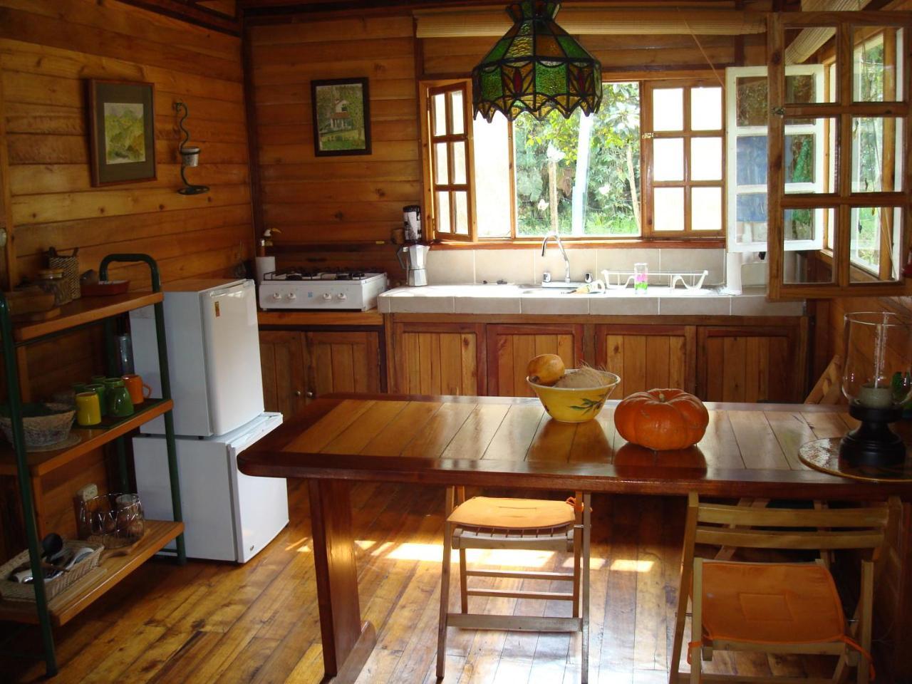 Mindo Eco Chalet Con Rio Y Cascada Eksteriør bilde